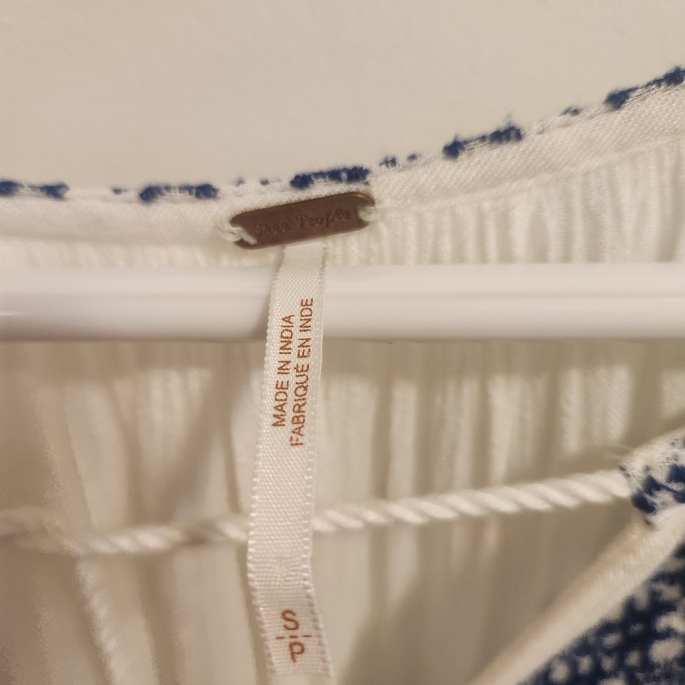 Free People Embroidered Boho Mini Dress Ivory Blue White Tassel Eyelet Small - Picture 7 of 12